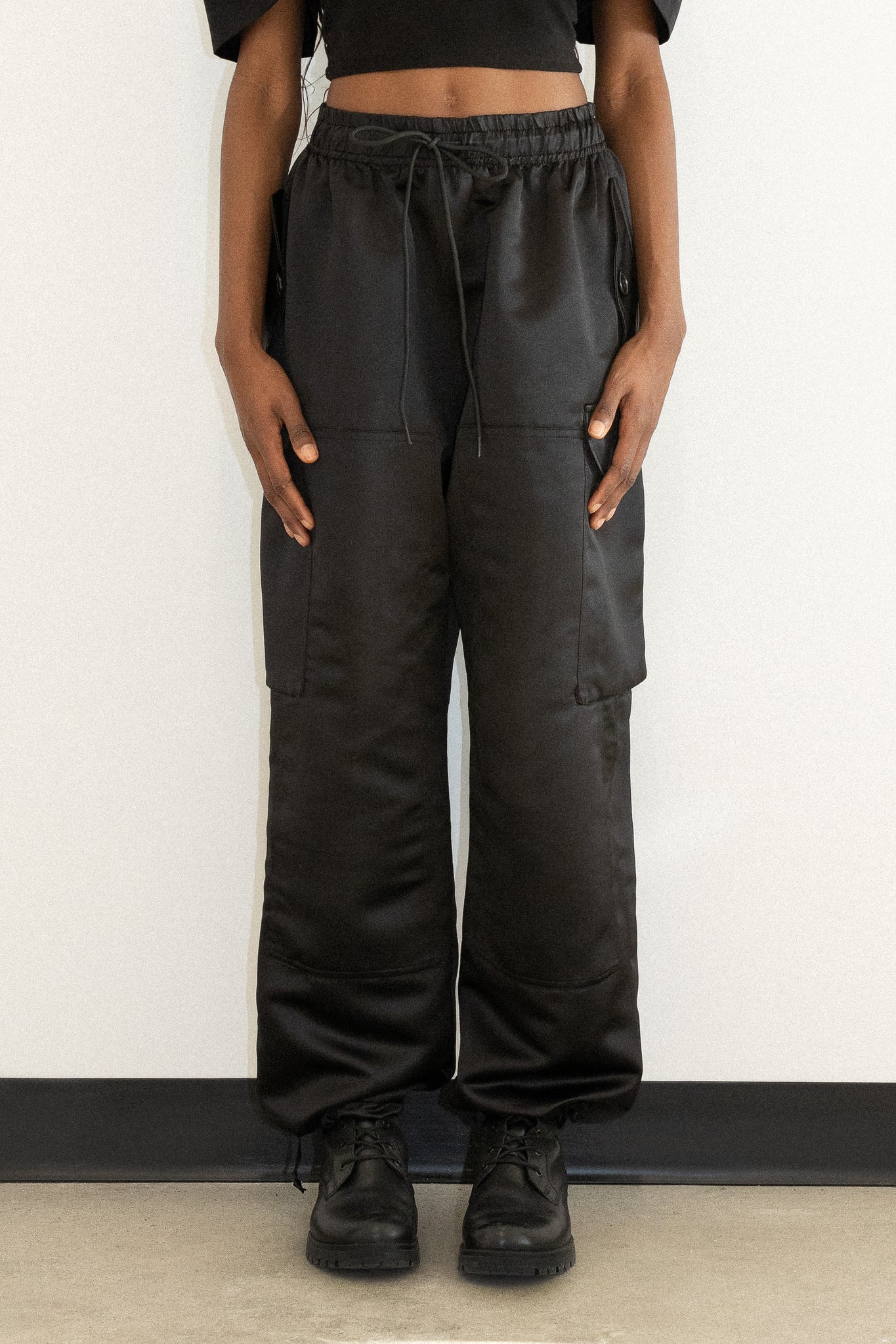 ABYSS SATIN CARGO PANT