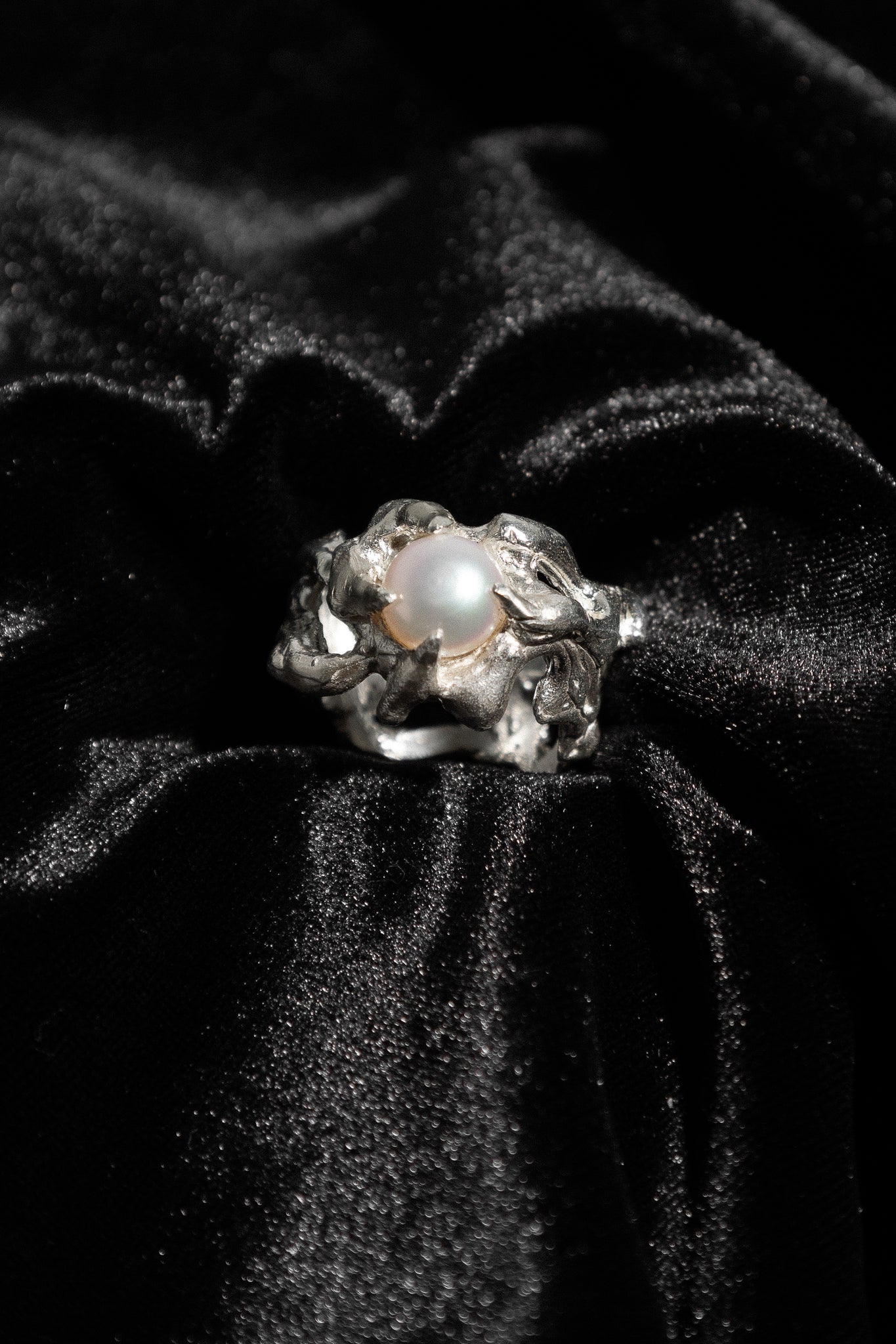 AZREAL PEARL RING