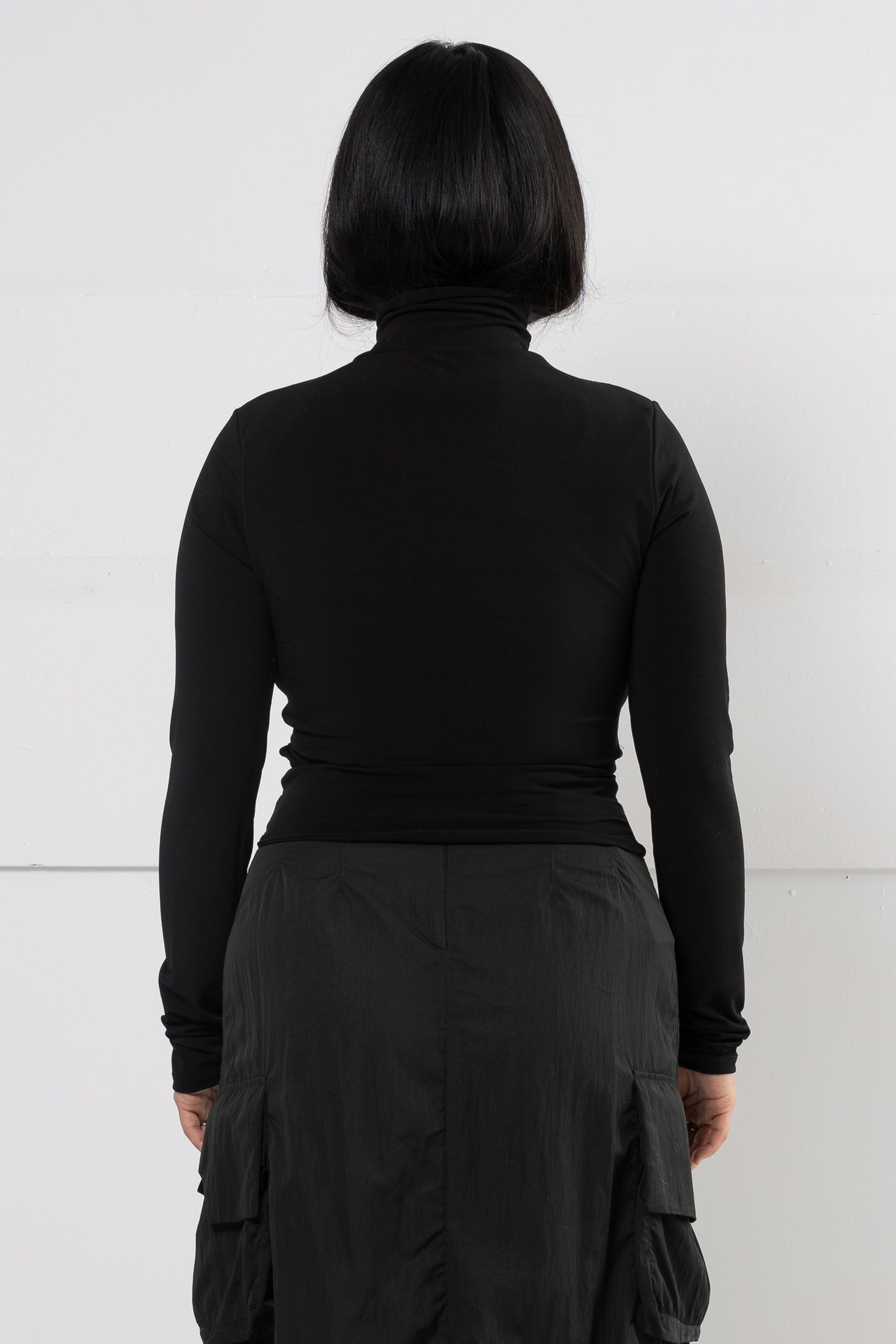 MARTIN CUTOUT TURTLENECK