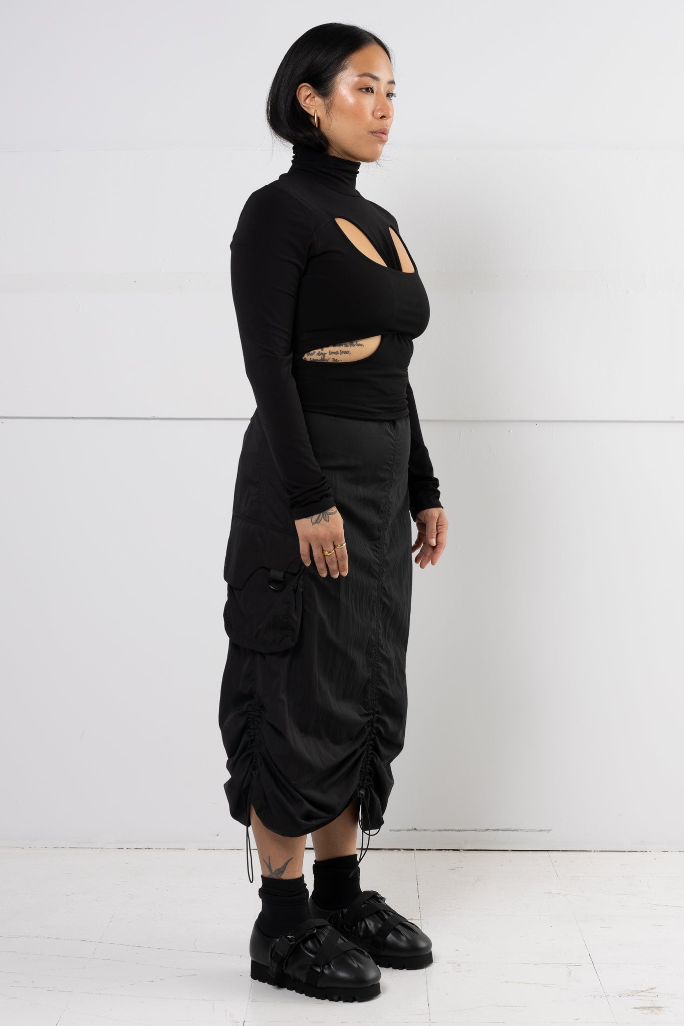MARTIN CUTOUT TURTLENECK