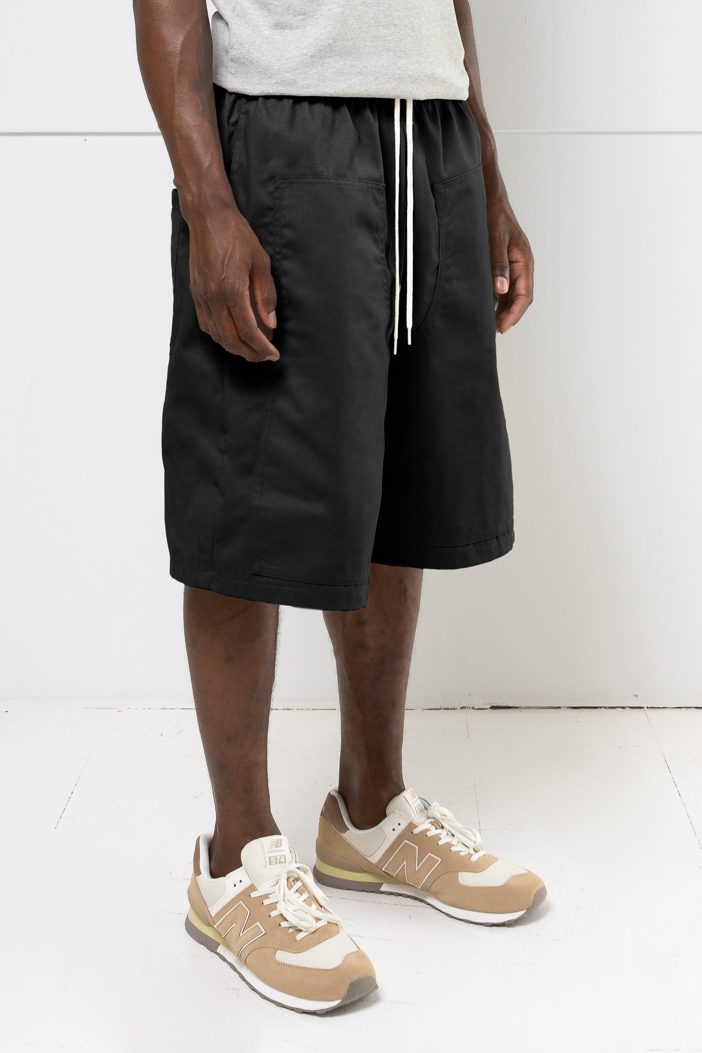JESSE OVERSIZED SHORTS