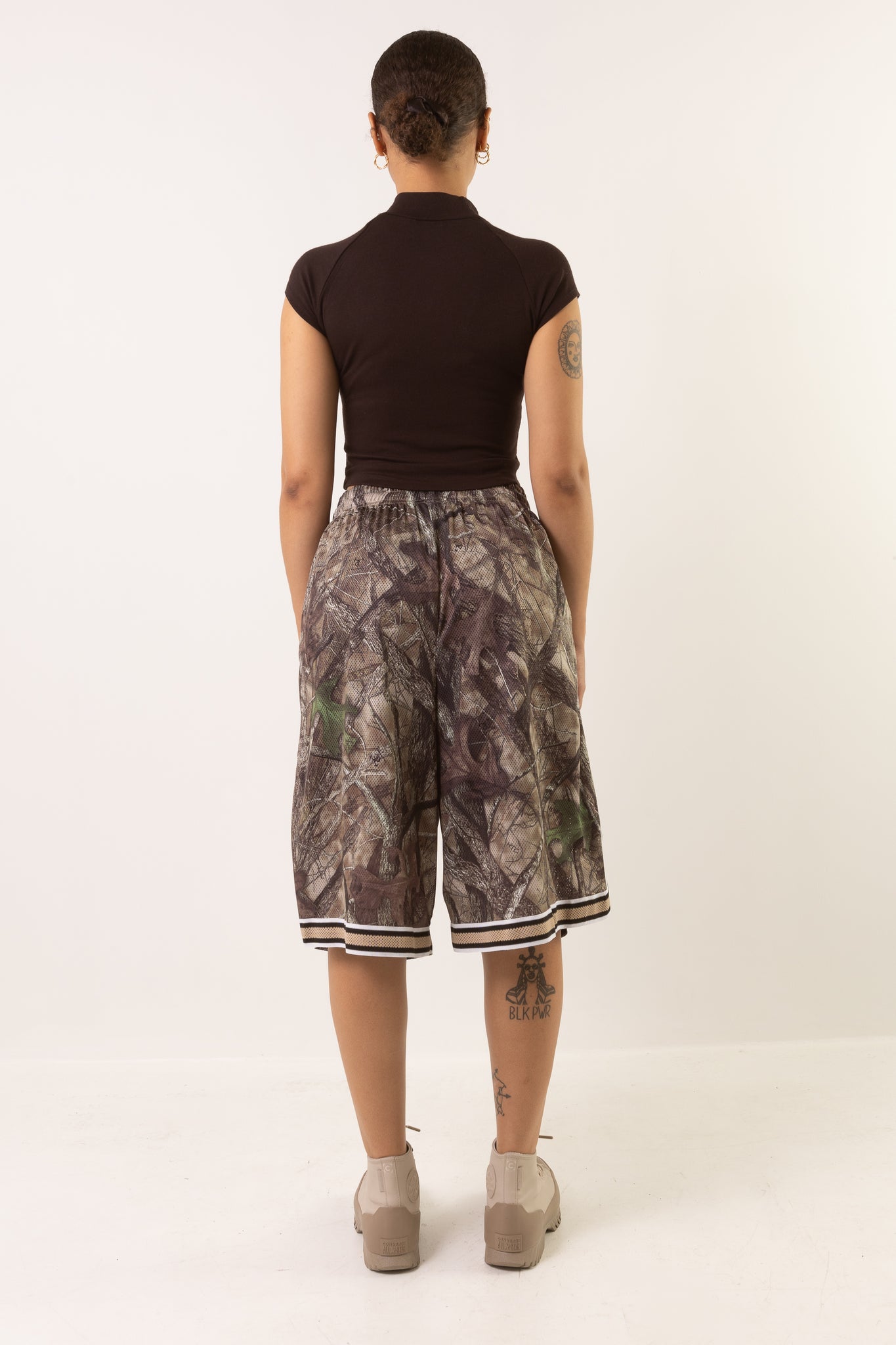 GROUNDED BASKETBALL SHORTS