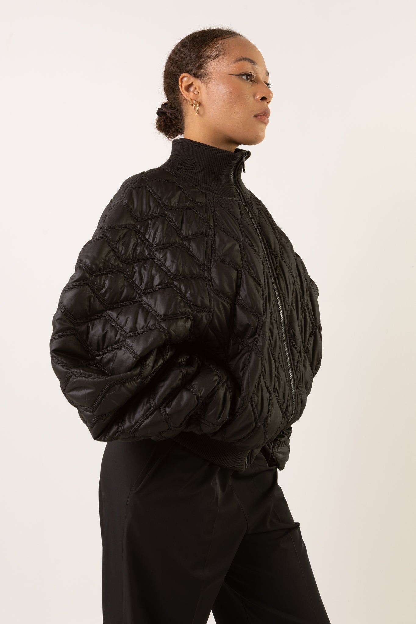 K2 RAGLAN BOMBER