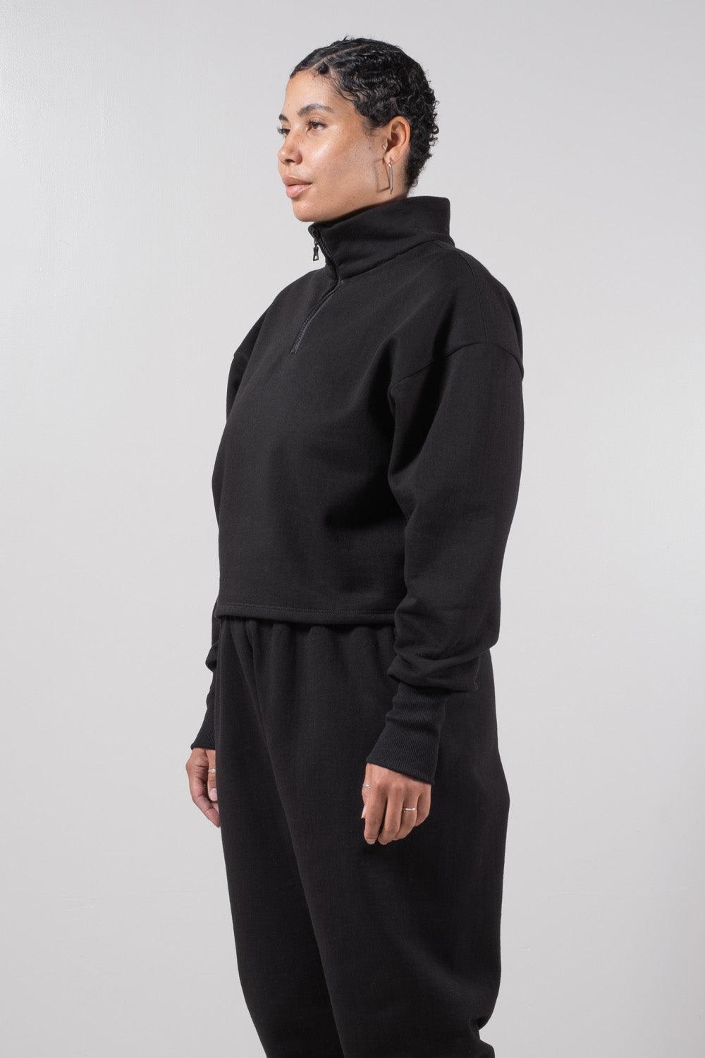 CROPPED HALF ZIP UP