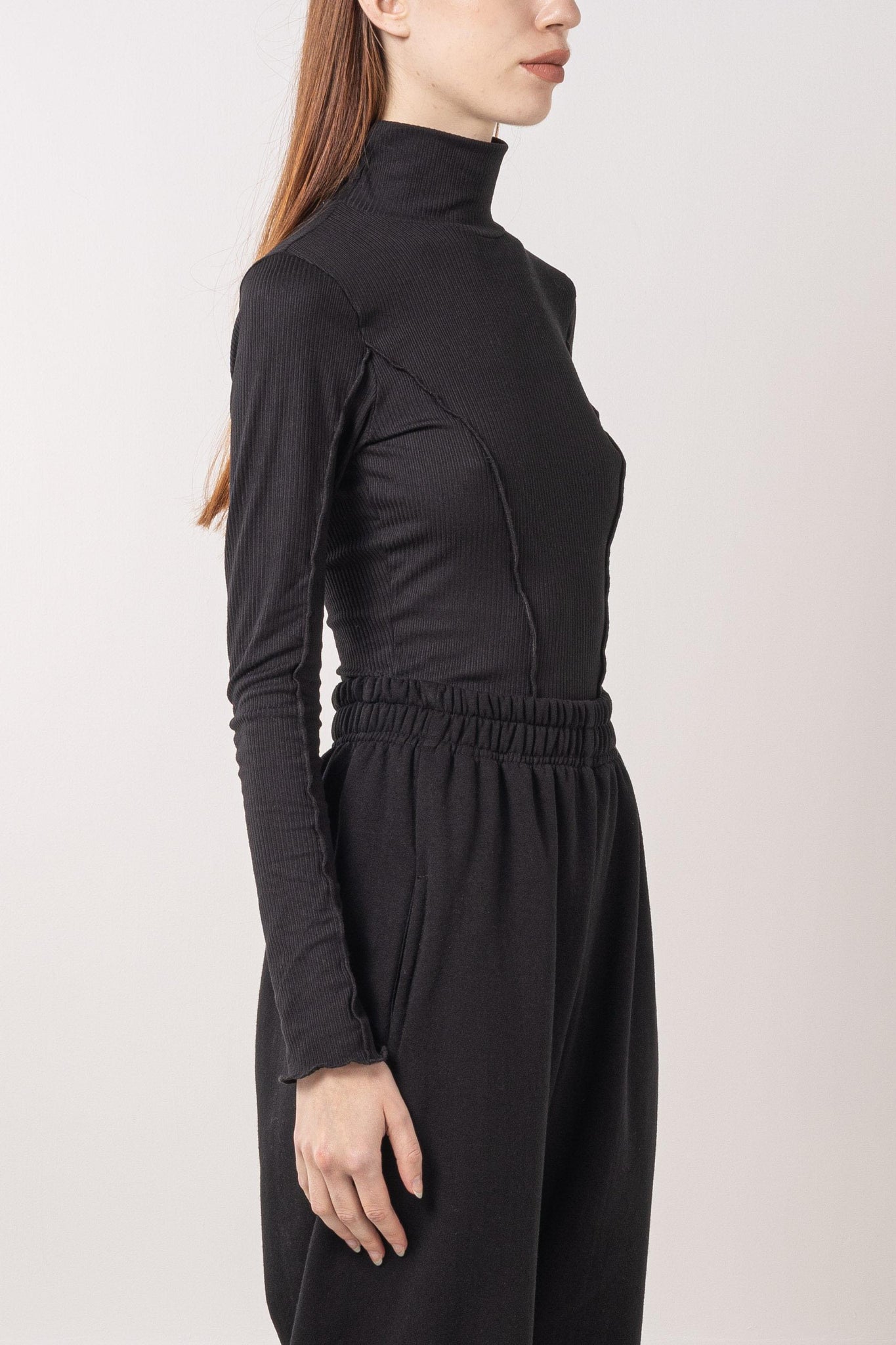 MOON TURTLENECK SWEATER