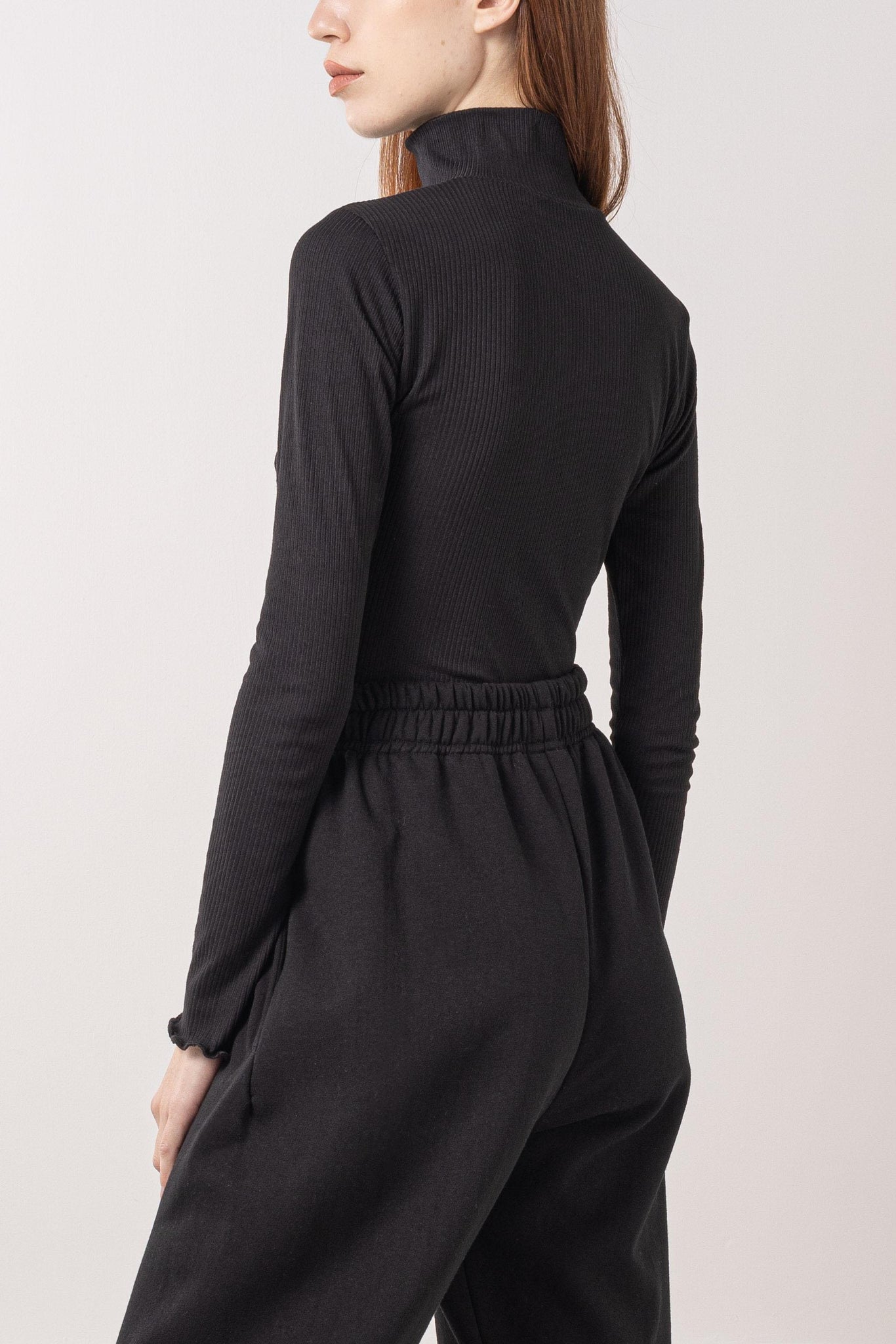 MOON TURTLENECK SWEATER