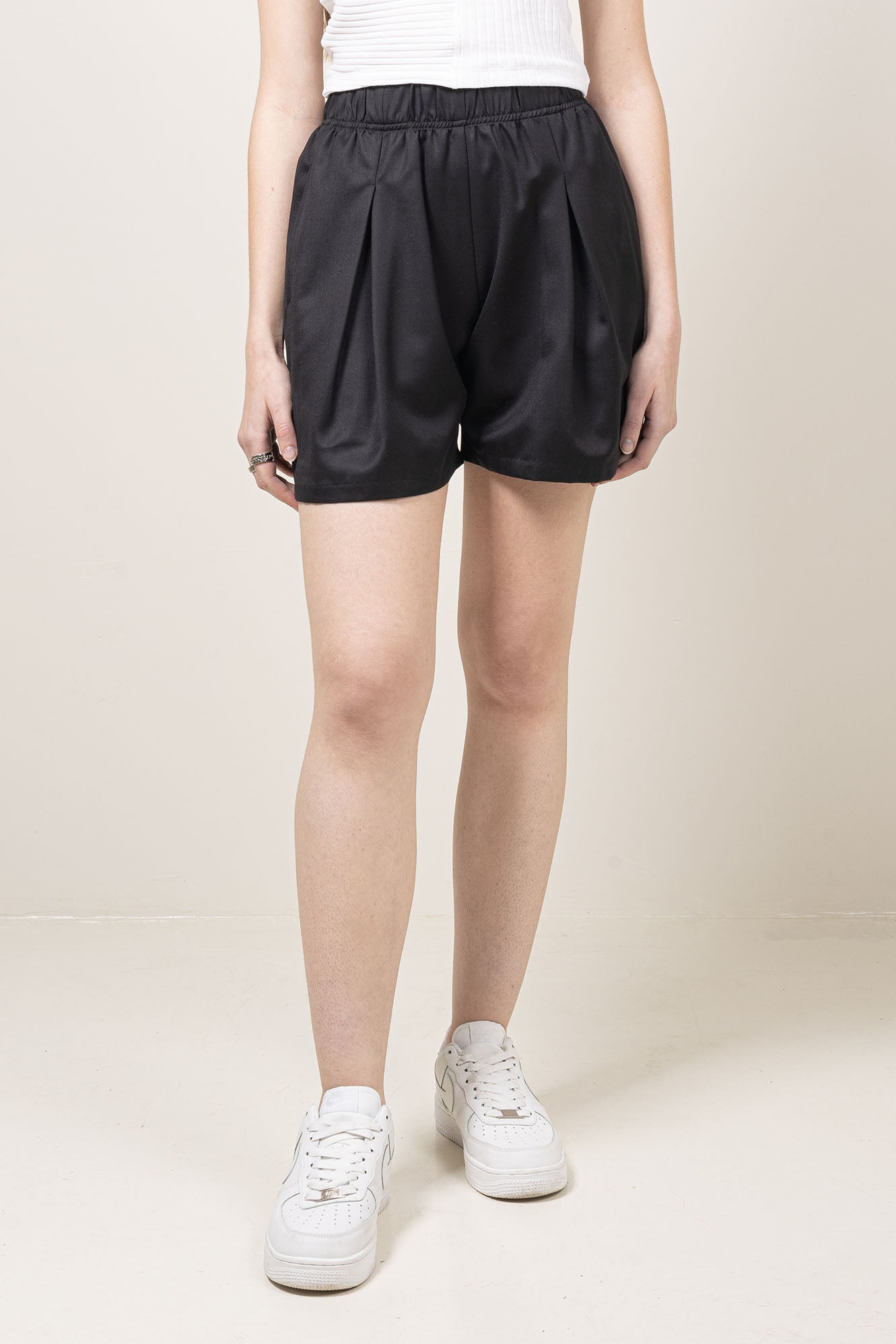 PLISSURE SHORTS