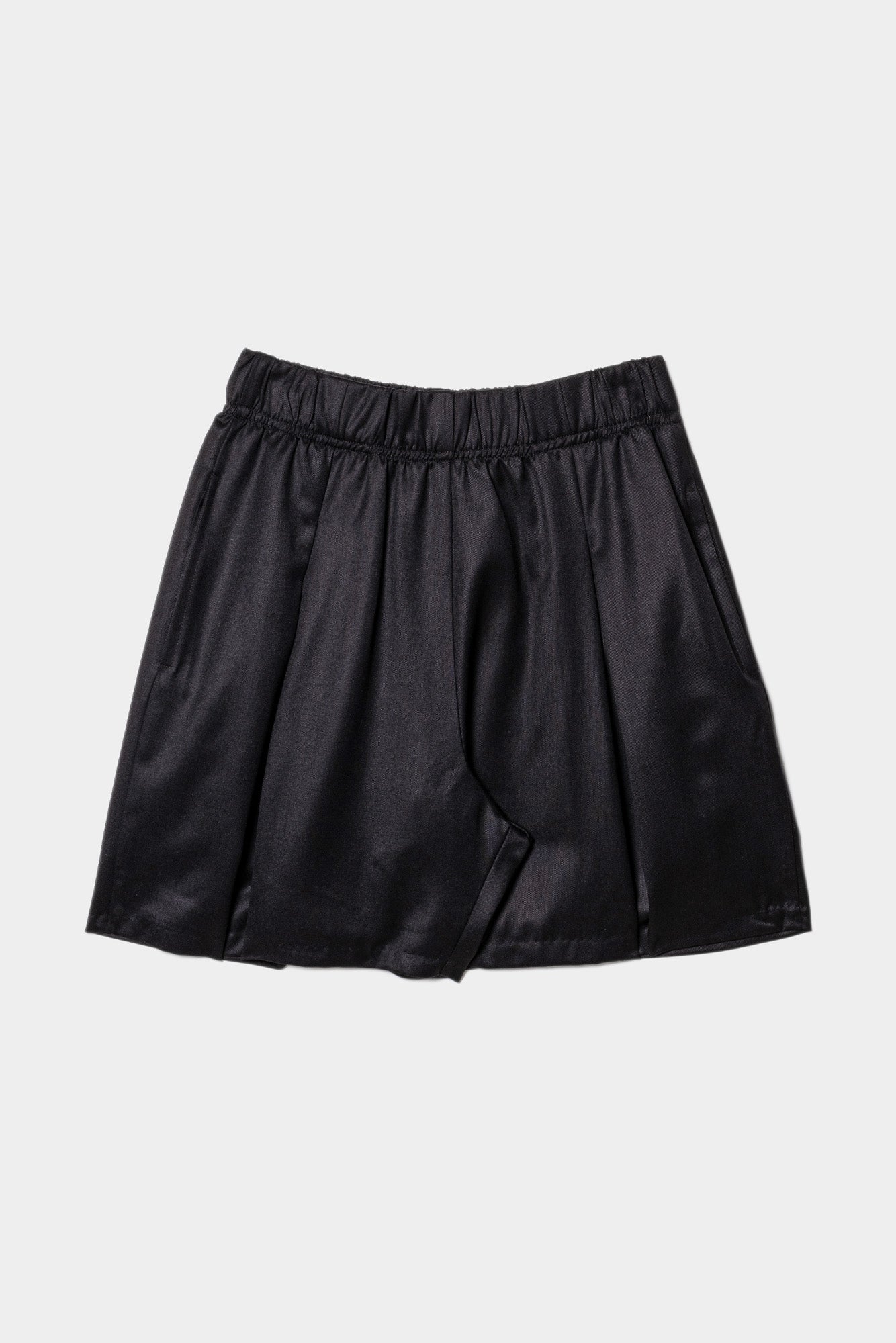 PLISSURE SHORTS