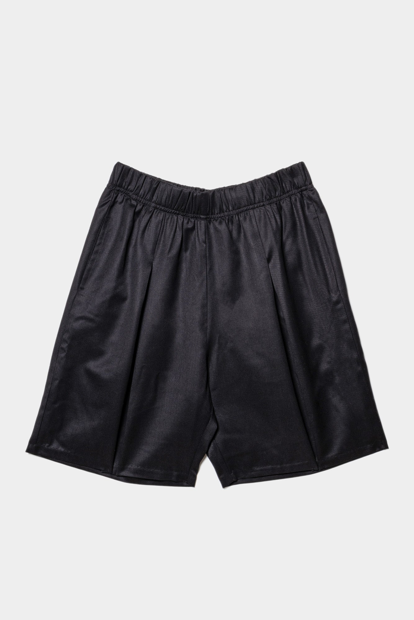 PLISSURE SHORTS